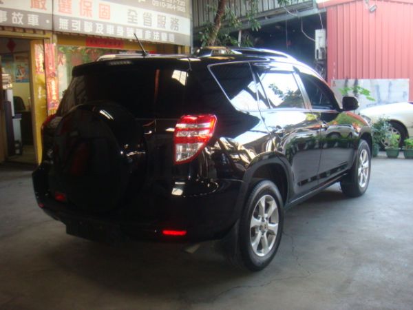 TOYOTA RAV4 照片2