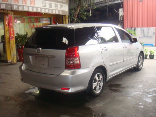 TOYOTA WISH 照片2