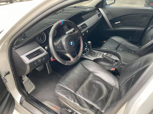 04年 BMW E60 520 2.2 照片7
