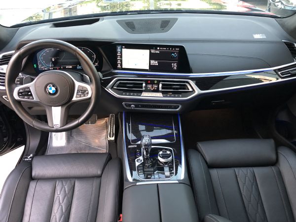 BMW X7 40I M版 總代理 人座 照片2