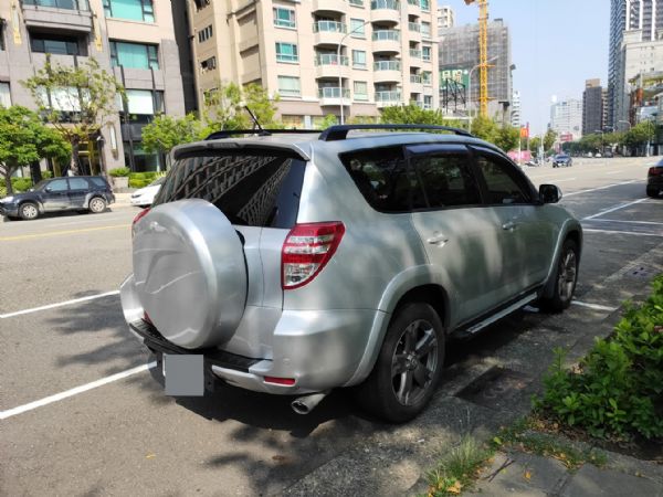 鑫宏車業2010年RAV4旗艦型2.4 照片2