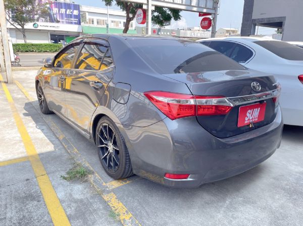 TOYOTA ALTIS 低里程 照片5