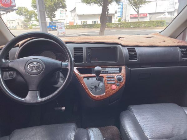 TOYOTA WISH 照片4