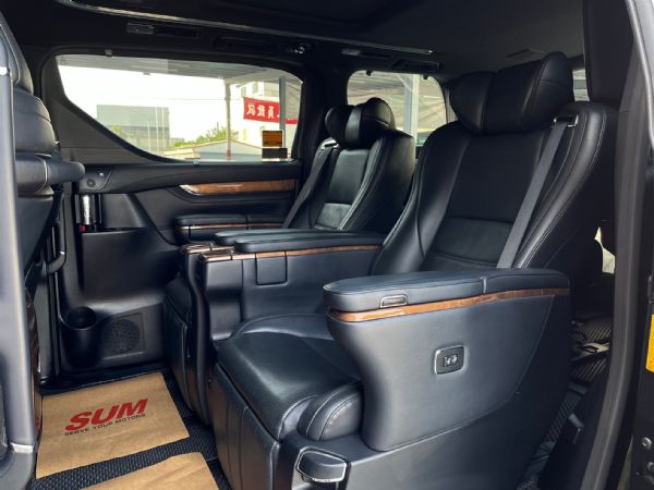 (收訂)ALPHARD  保母車至尊 照片4