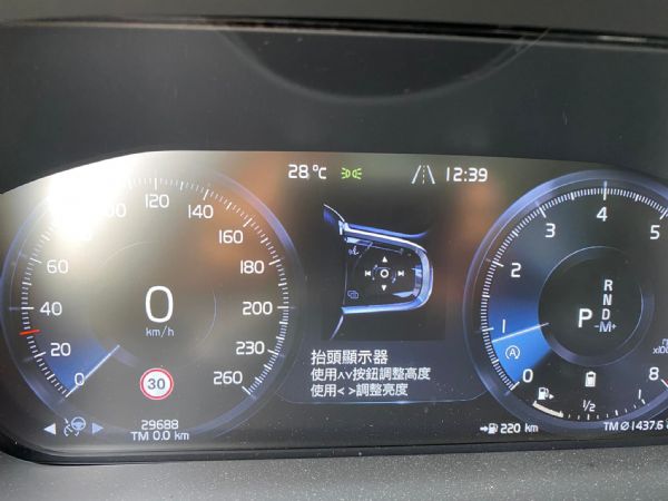 (收訂)XC60 B4輕油電 跑2萬 照片10