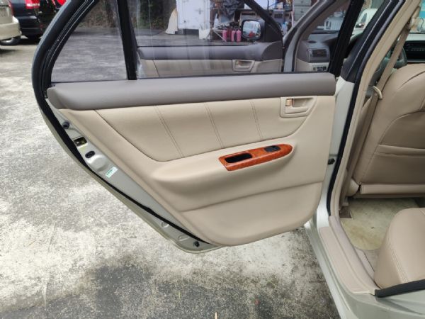 TOYOTA ALTIS 照片4