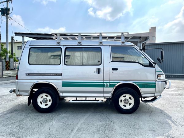 (收訂)得利卡4X4 貨車版 可改露營車 照片3