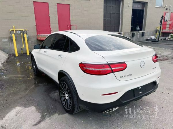 賓士 2019 GLC300 COUPE 照片2