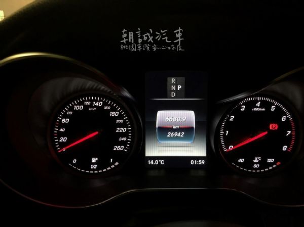 賓士 2019 GLC300 COUPE 照片10