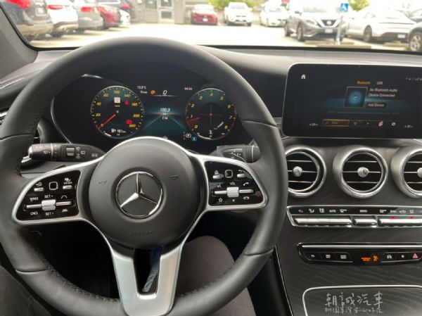 賓士 2022 GLC300 SUV 照片5