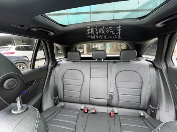 賓士 2022 GLC300 SUV 照片10