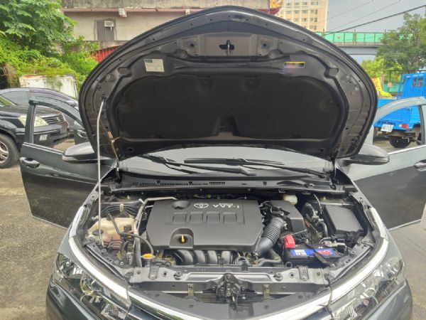 TOYOTA ALTIS 照片10