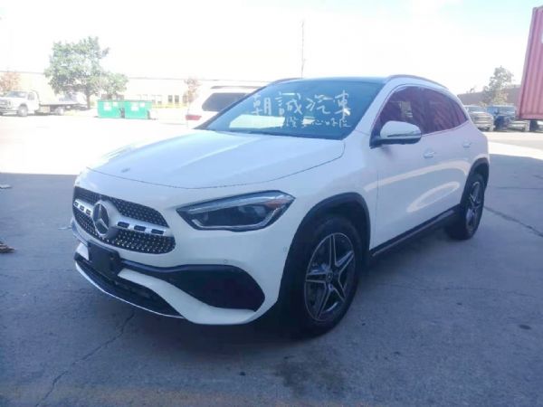 Benz 2022 GLA250 照片1