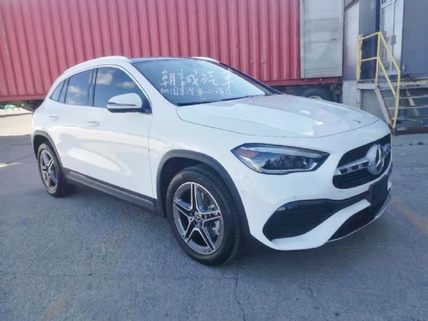 Benz 2022 GLA250 照片6