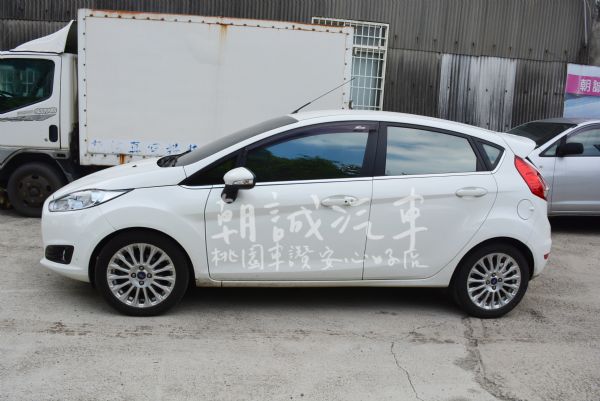 Ford 2016 Innova 照片2