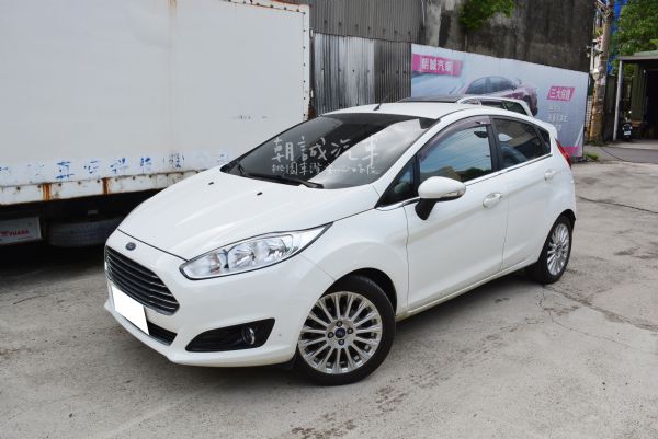 Ford 2016 Fiesta 照片1