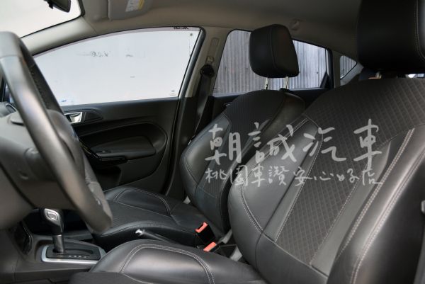 Ford 2016 Fiesta 照片9