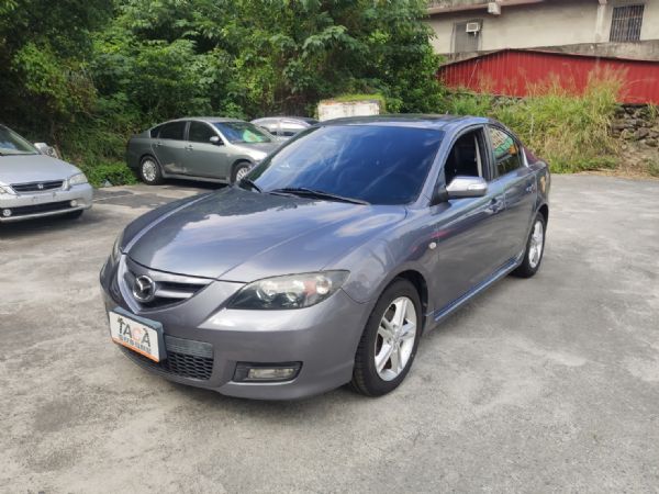 MAZDA3 照片1