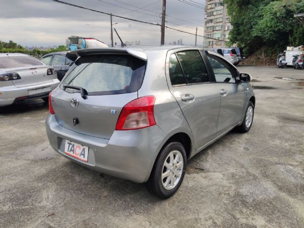 TOYOTA YARIS 照片2