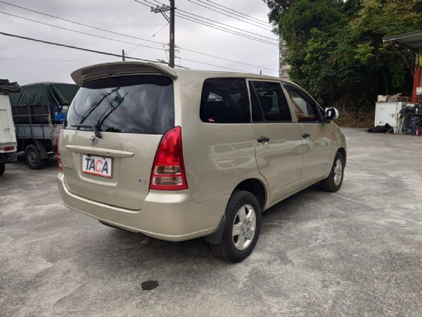 TOYOTA INNOVA 照片2