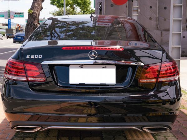 2015 BENZ E200 照片5