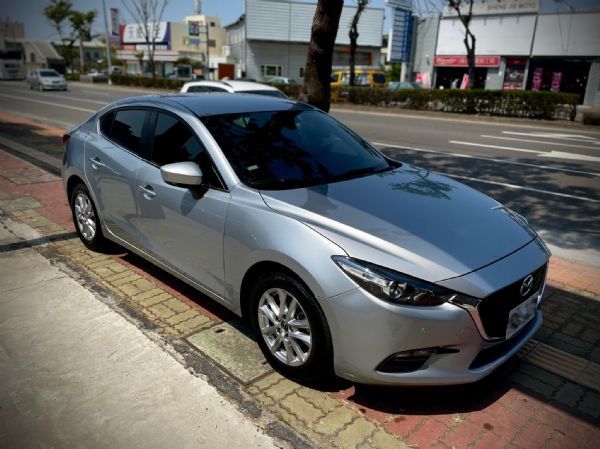 2016 MAZDA 3 照片2