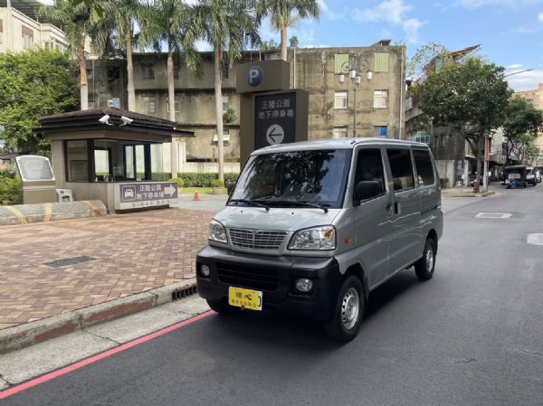 【保證實車實照實價】如有不實~整輛車送您 照片1