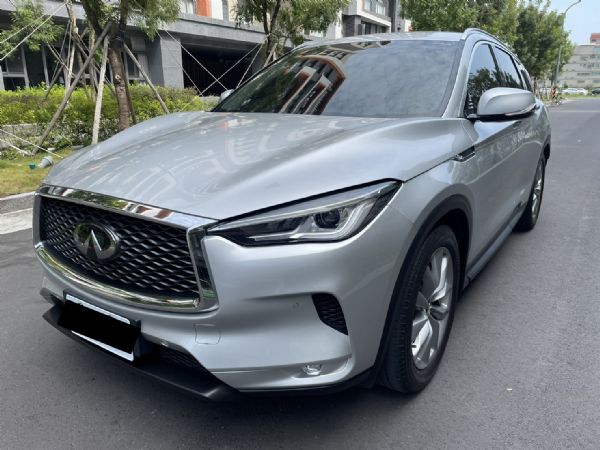 QX50 風尚版 原廠保養 僅跑3萬 照片1