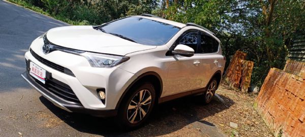  TOYOTA RAV4 2.0 豪華  照片1