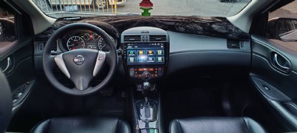 2015 Nissan Tiida 5D 照片6