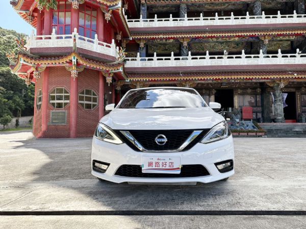 2019年NISSAN SENTRA 照片2