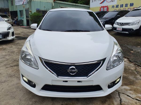 2015年Nissan Tiida 照片2