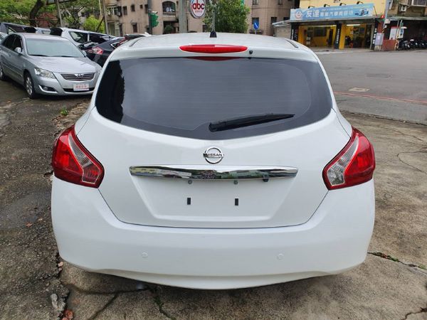 2015年Nissan Tiida 照片10