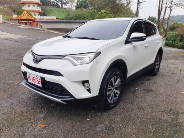 2018年TOYOTA RAV4 照片1