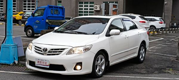 2011 ALTIS1.8E經典版 天窗 照片2