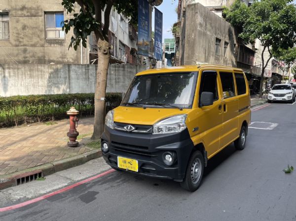 【保證實車實照實價】如有不實~整輛車送您 照片1