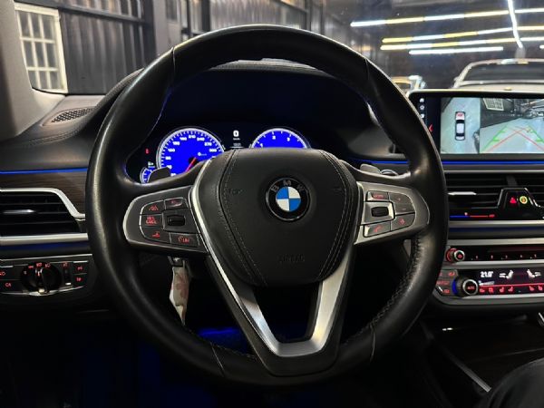 2018 730d  照片7