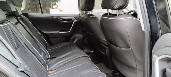 2019 TOYOTA RAV4 2.0 照片6