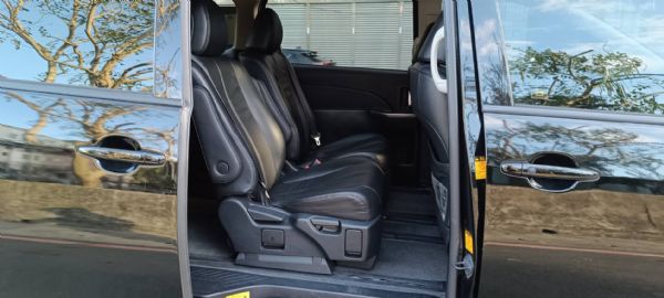 2016 Previa  2.4 頂級版 照片6