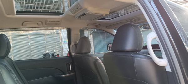 2016 Previa  2.4 頂級版 照片8