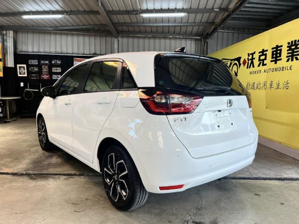 頂規油電版 僅跑6900 原廠保固中 照片2