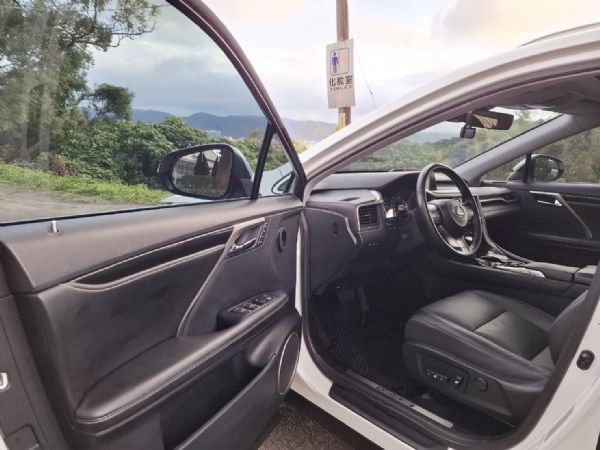 LEXUS RX300 2.0 頂級款 照片4
