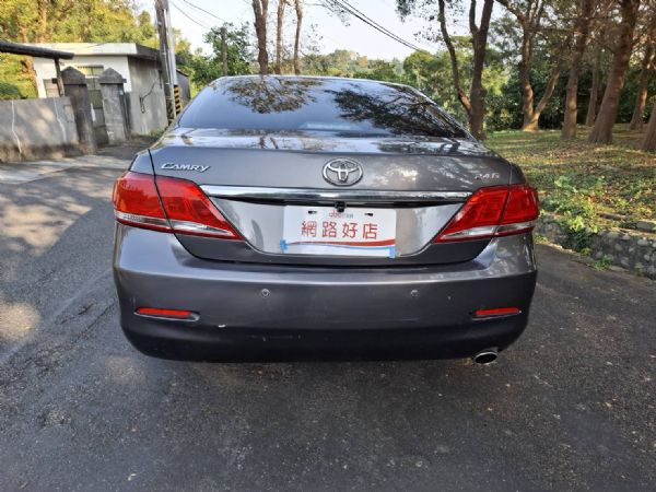TOYOTA CAMRY 2.4 頂配 照片9