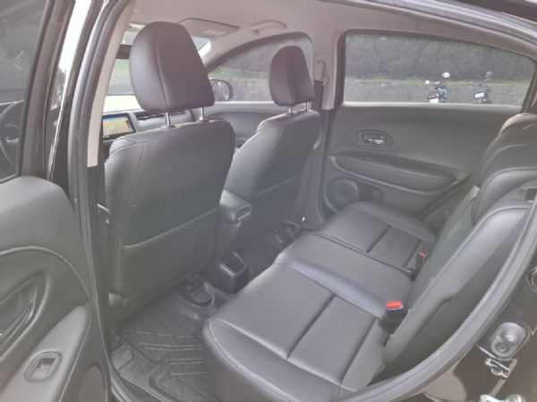 HONDA HR-V 1.8S 頂級款 照片7
