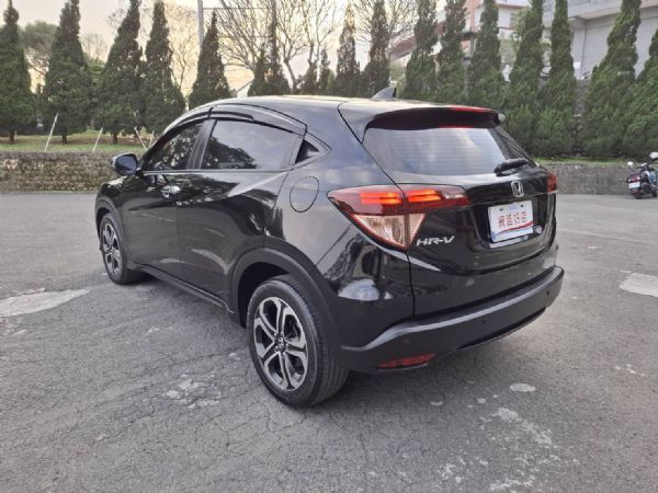 HONDA HR-V 1.8S 頂級款 照片10