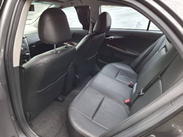 TOYOTA ALTIS 1.8 照片7