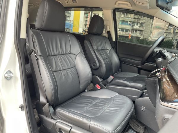 【保證實車實照實價】如有不實~整輛車送您 照片2