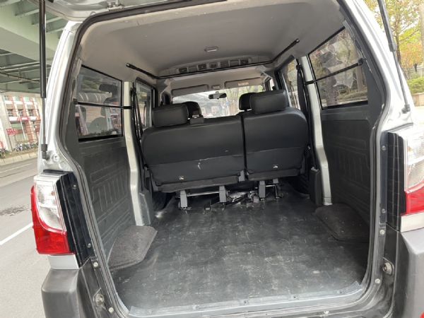 【保證實車實照實價】自排 僅駛8萬多公里 照片6