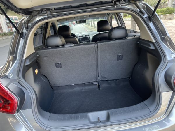 【保證實車實照實價】僅駛4萬多公里 照片6