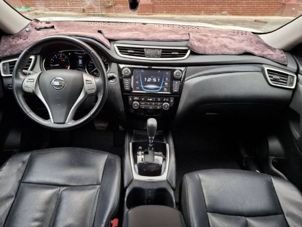 NISSAN X-TRAIL 照片3